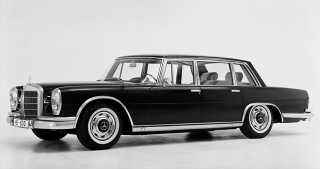 Illustration for article titled The ten most expensive vintage cars ever sold on eBay